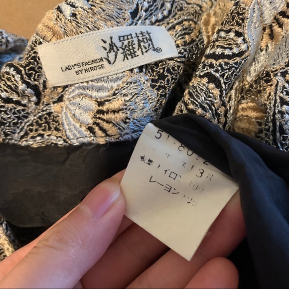 Vintage Embroidered Skirt Suit Set by Hirose - Picture 11 of 11